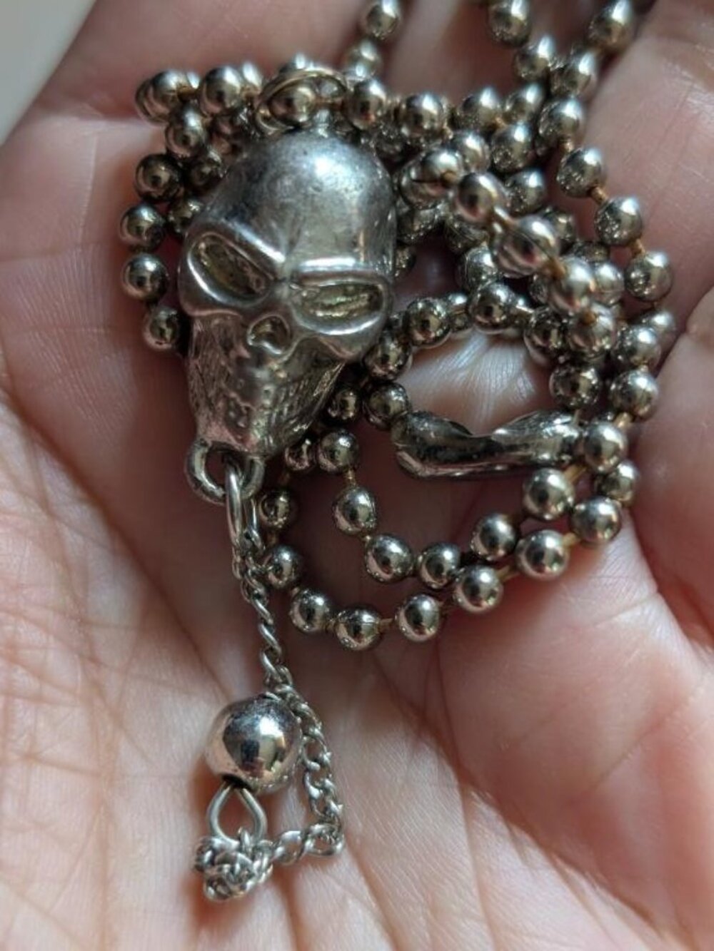 Vintage Halloween Silver Tone Skull Pendant Necklace with a Silver Bead Chain